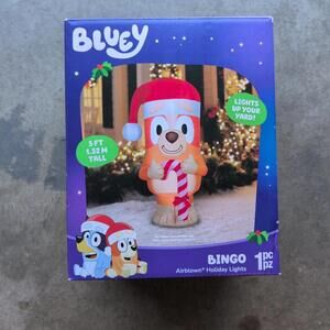 Bluey 5 FT Airblown Holiday Lights Inflatable Christmas Yard Decor Gemmy NEW!